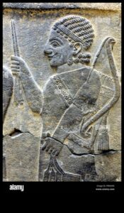 Βαβυλωνιακά Ανάγλυφα: Λιθογλυπτές Ιστορίες στη Μεσοποταμία