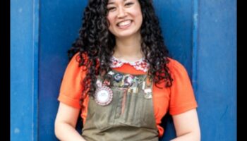 Pen Perfection: Δημιουργία Καλλιτεχνικής Μαγείας με Μελάνι