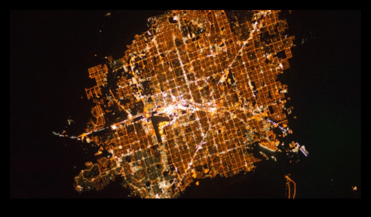 City Lights: Illustrating the Illuminated Beauty of Urban Nights